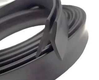 USZCZELNIENIE TYLNEGO NADKOLA SYRENA