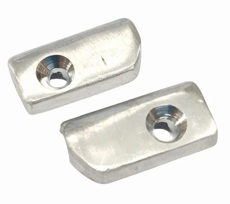 ZAKOŃCZENE KEDRY BŁOTNIKA TYLNEGO SYRENA